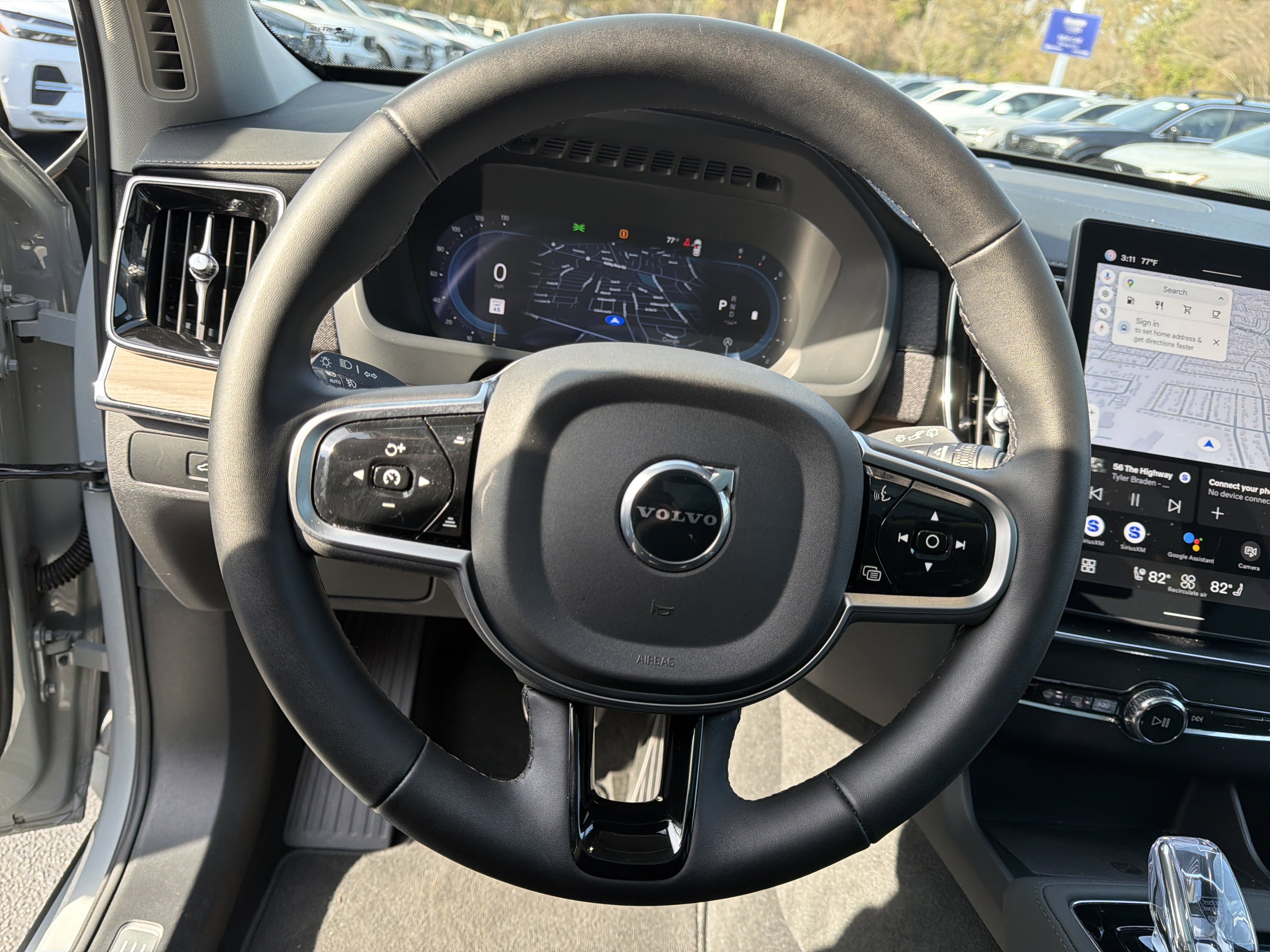 Certified 2025 Volvo XC90 B6 Plus image 18