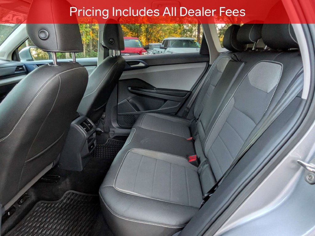 Used 2024 Volkswagen Taos SE FWD image 14