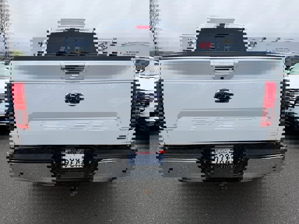 Used 2020 Ford F150 Lariat w/ Equipment Group 502A Luxury image 6