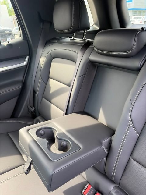 New 2027 GMC Terrain Elevation w/ Elevation Premium Package AWD/4WD image 29