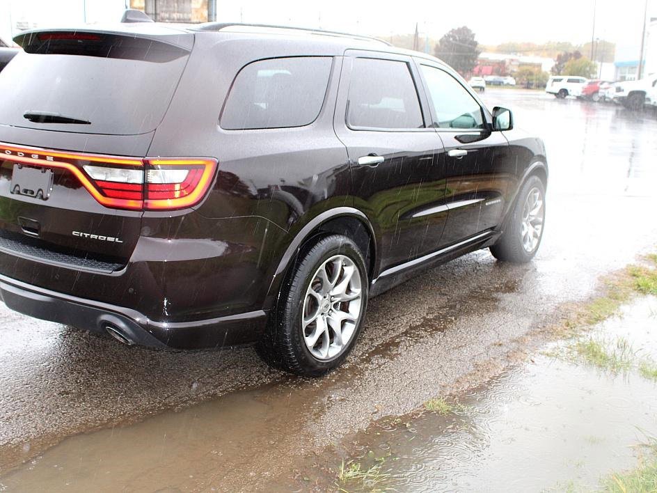 Used 2024 Dodge Durango Citadel w/ Tow 'N Go Package image 5