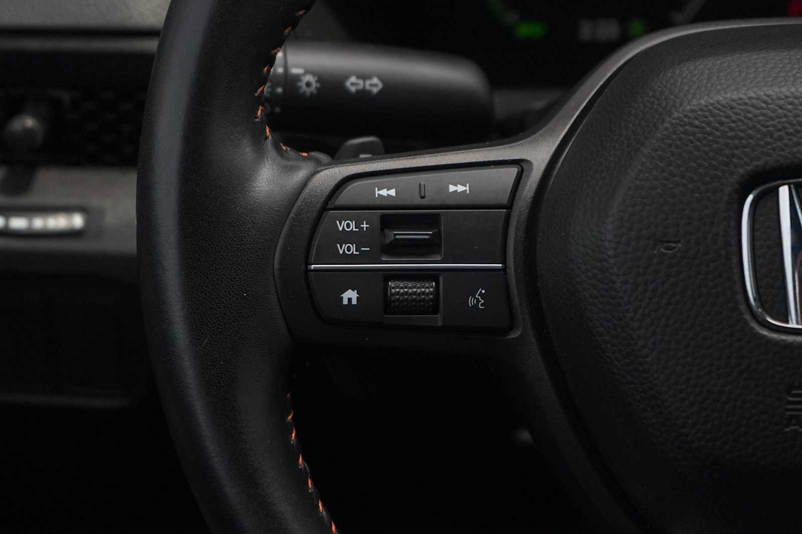 Certified 2025 Honda CR-V Sport-L image 17