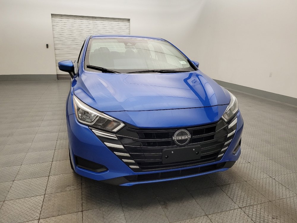 Used 2024 Nissan Versa SV w/ Trunk Package image 15