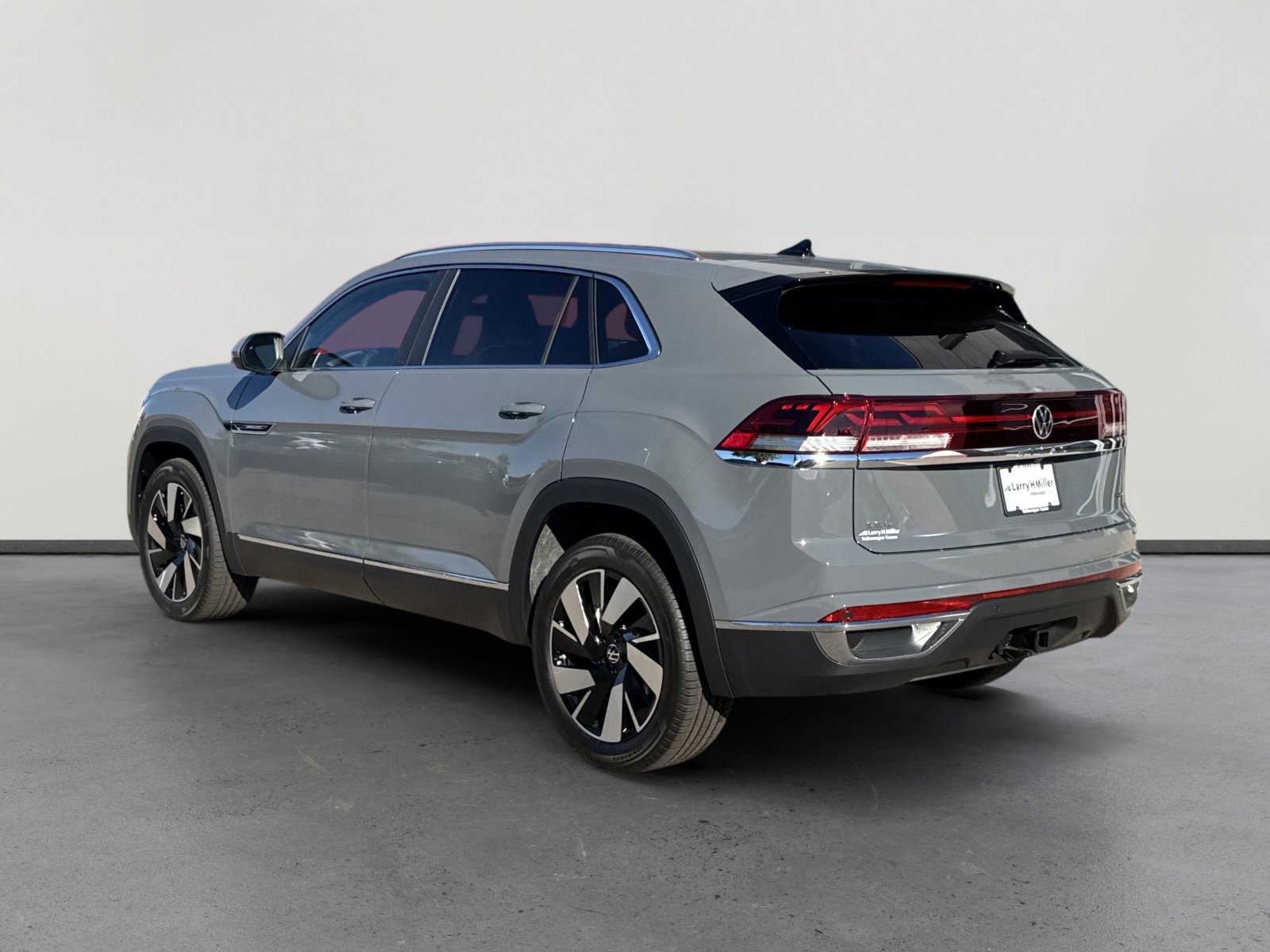 New 2026 Volkswagen Atlas Cross Sport SEL image 4