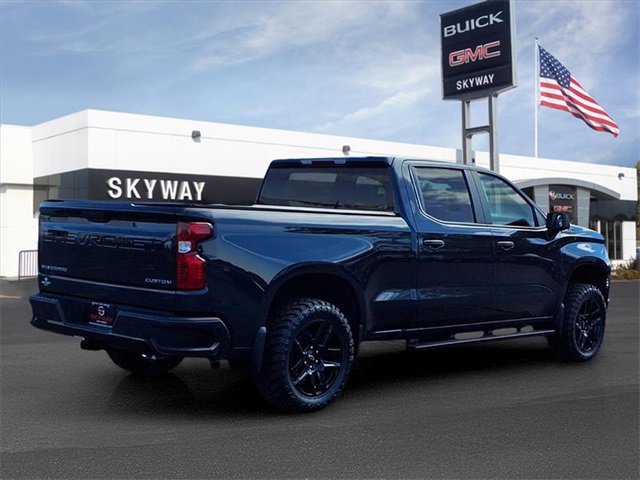 Used 2023 Chevrolet Silverado 1500 Custom image 5