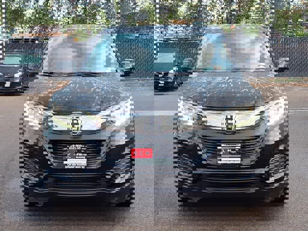 Used 2021 Honda HR-V LX image 2