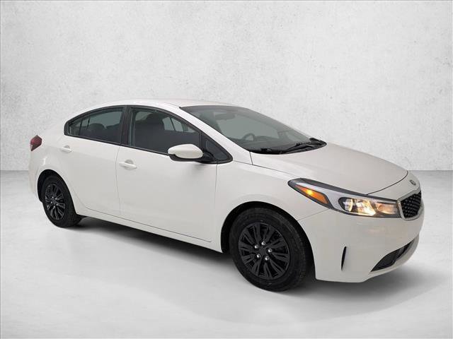 Used 2018 Kia Forte LX image 3