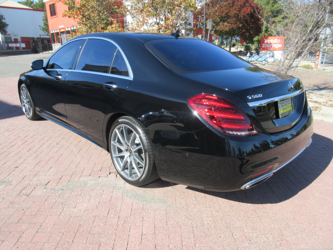 Used 2020 Mercedes-Benz S 560 Sedan w/ AMG Line Exterior image 74
