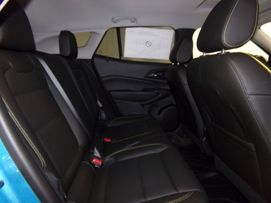 New 2025 Chevrolet Trax ACTIV w/ Sunroof Package image 10