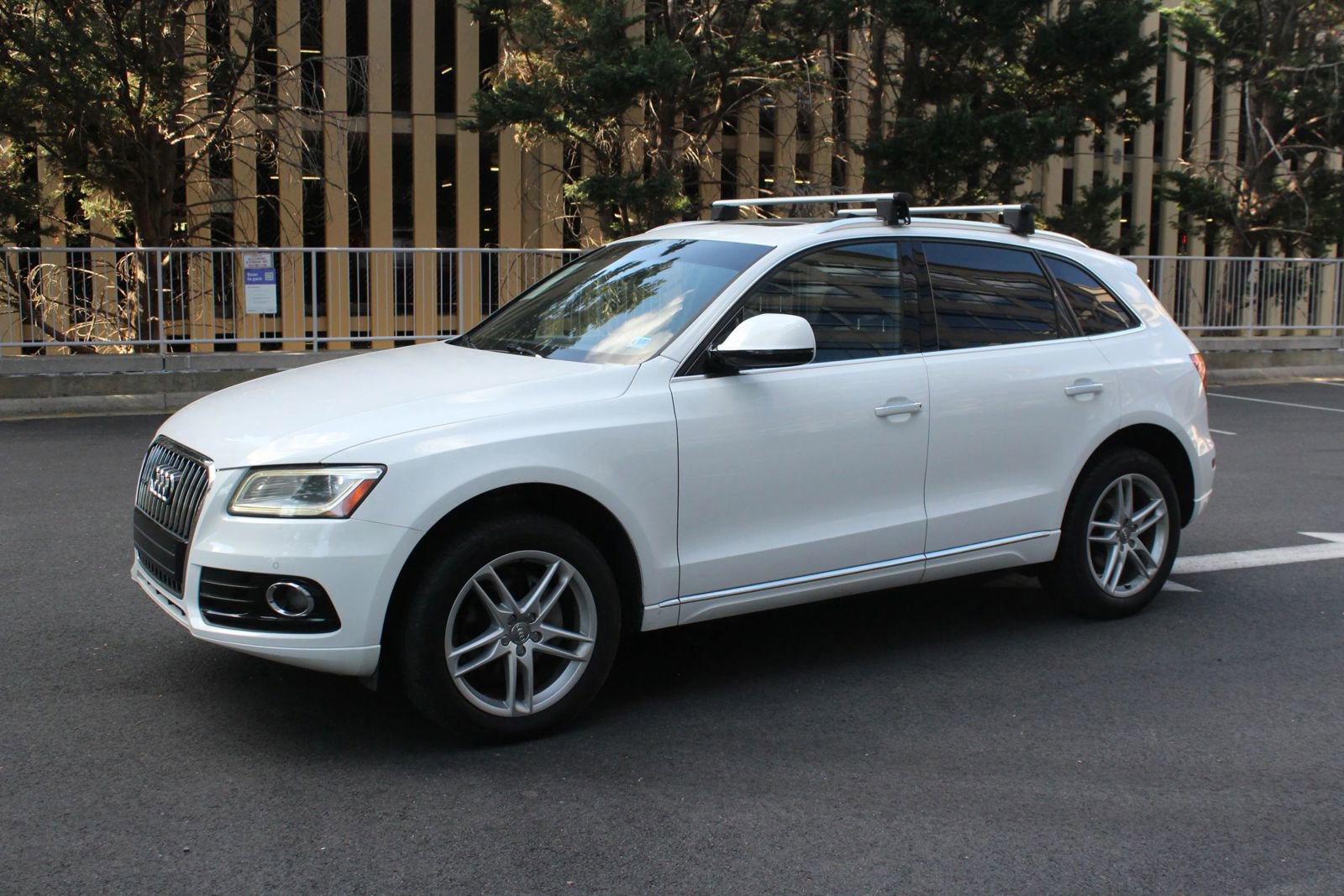 Used 2017 Audi Q5 2.0T Premium AWD/4WD image 12
