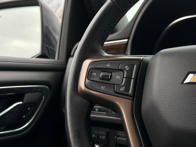 Used 2023 Chevrolet Suburban High Country AWD/4WD image 12