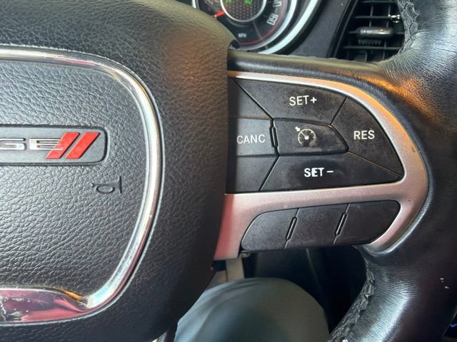 Used 2016 Dodge Challenger SXT Plus RWD image 15