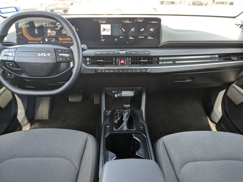Used 2025 Kia K4 LXS image 25