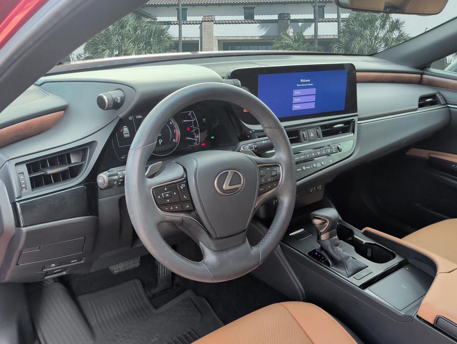 Used 2023 Lexus ES 350 w/ Premium Package FWD image 12