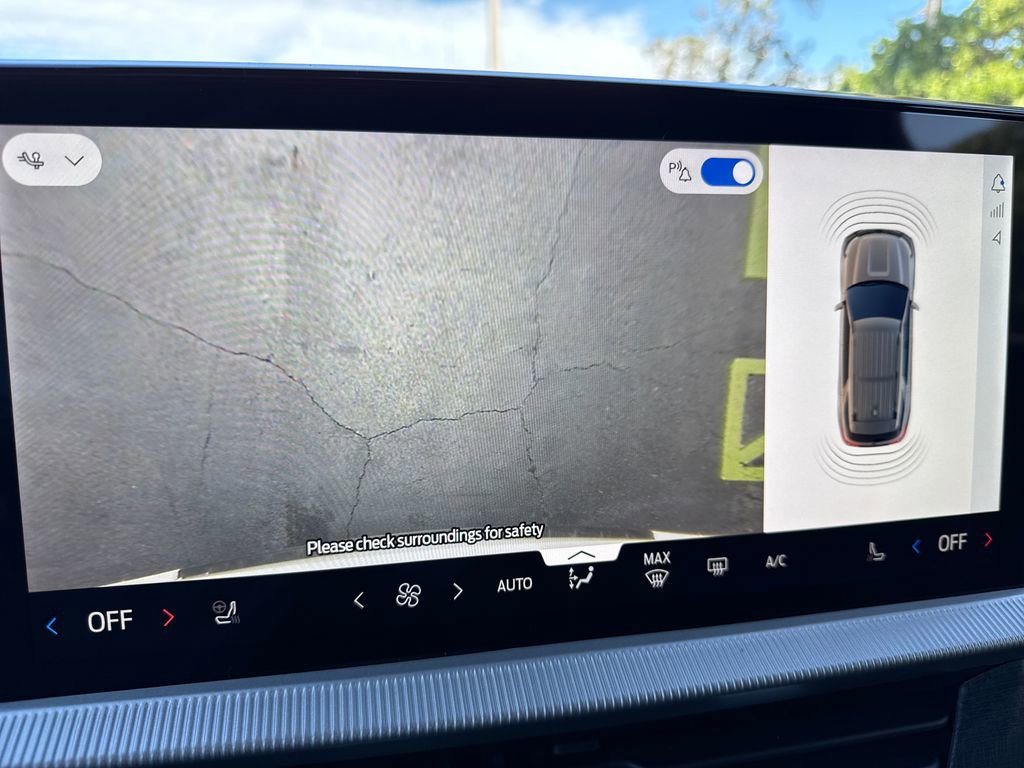 New 2026 Ford Explorer Platinum image 25