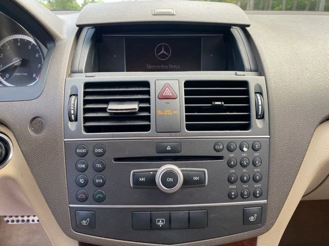 Used 2011 Mercedes-Benz C 300 4MATIC Sedan image 11