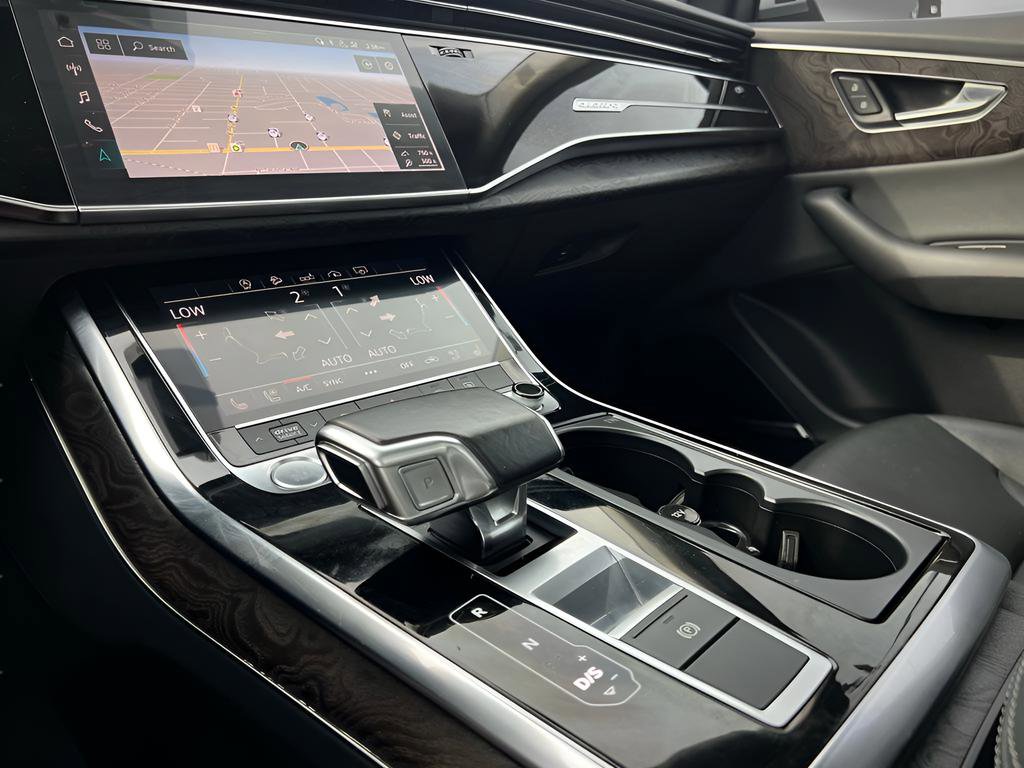 Used 2020 Audi Q8 Premium Plus w/ Premium Plus Package image 47