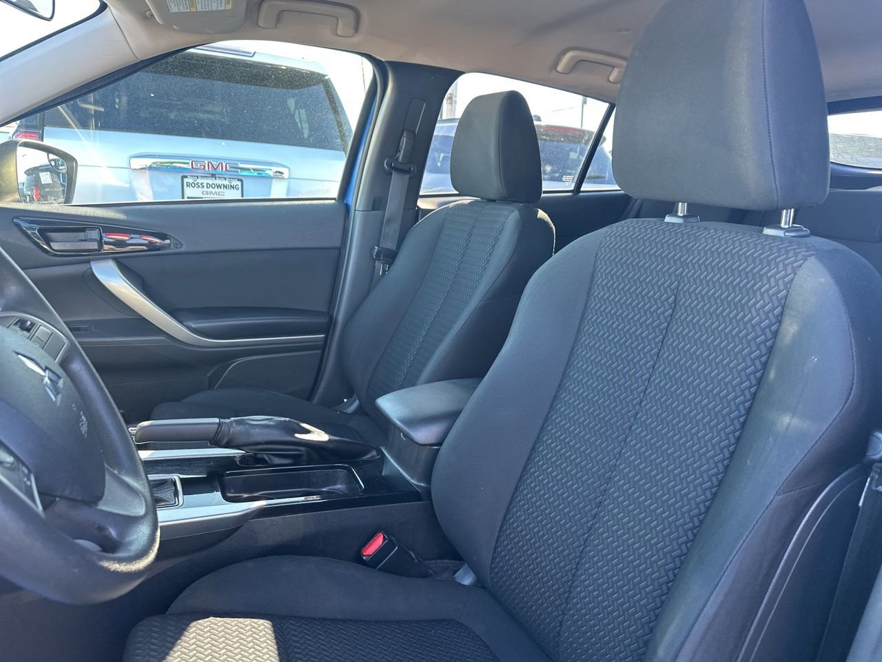 Used 2020 Mitsubishi Eclipse Cross ES image 7