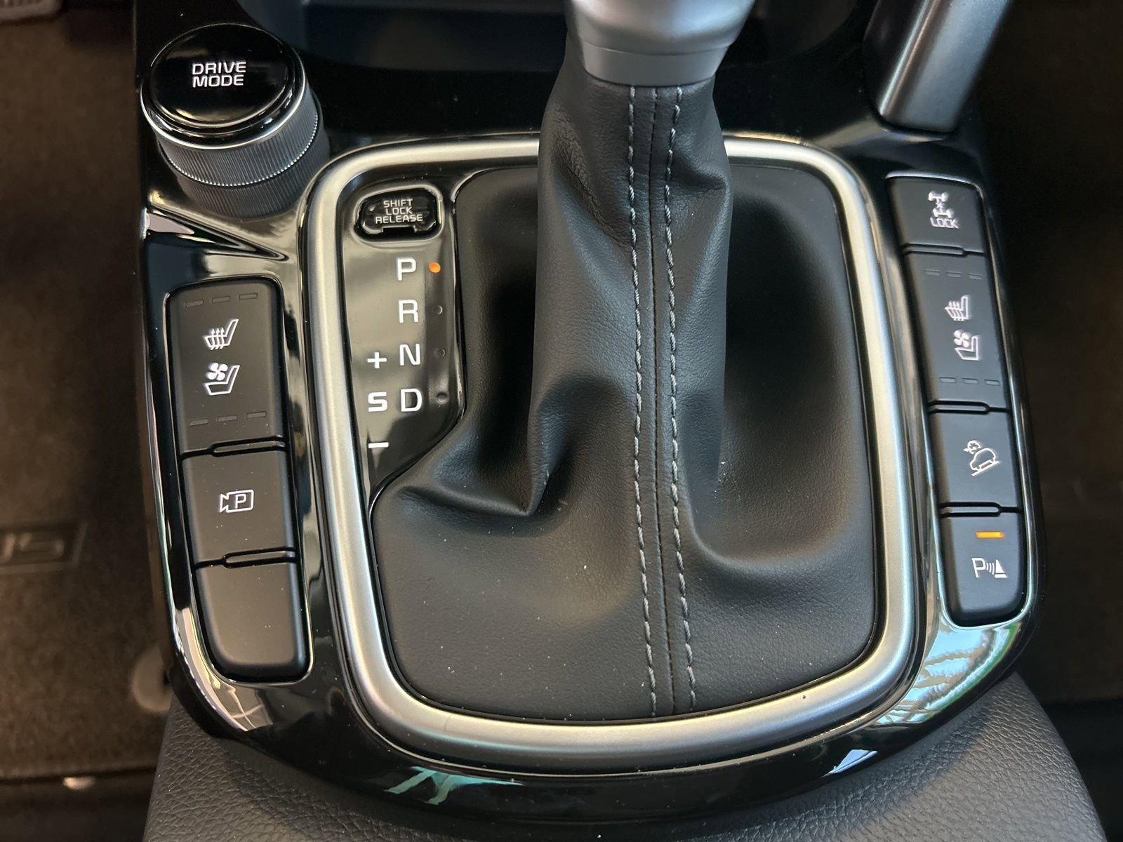 New 2026 Kia Seltos SX image 25