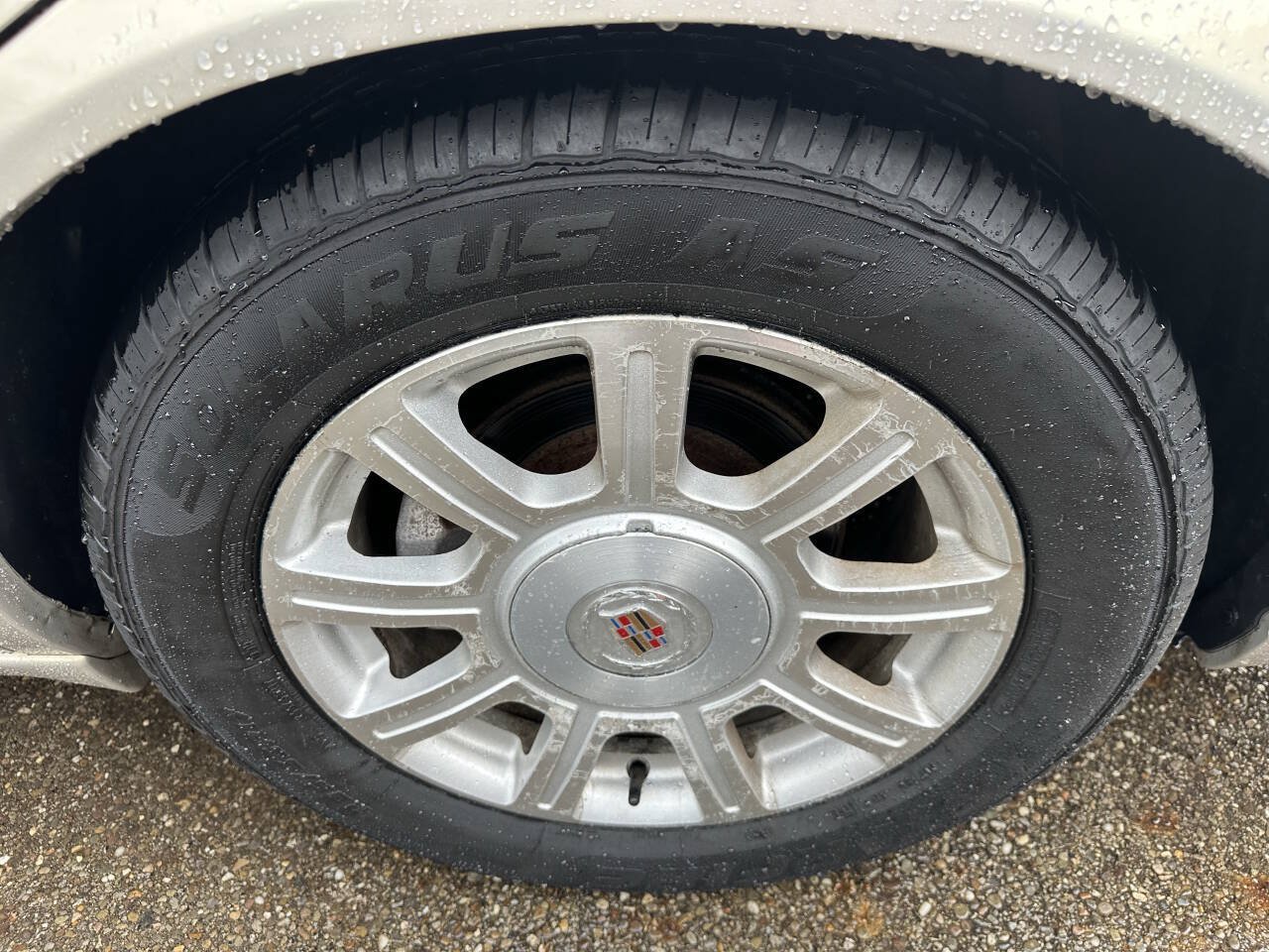 Used 2008 Cadillac DTS FWD image 28