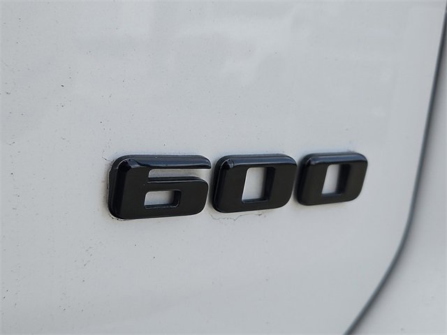 Used 2023 Cadillac Escalade ESV Premium Luxury image 16