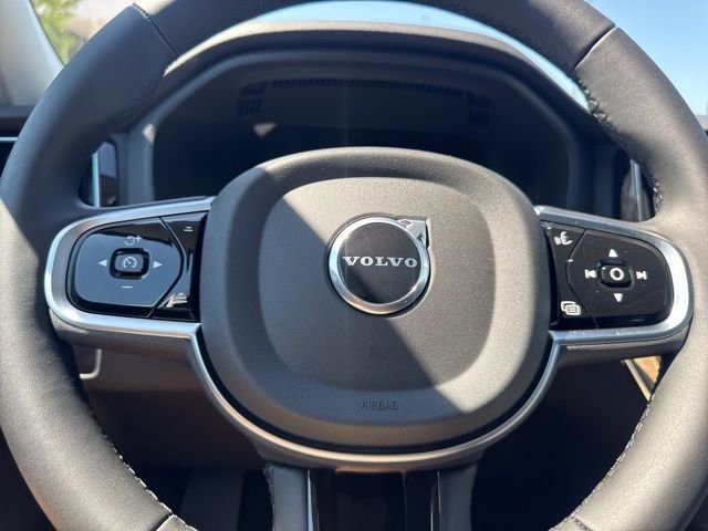 New 2026 Volvo XC60 B5 Plus w/ Climate Package image 32