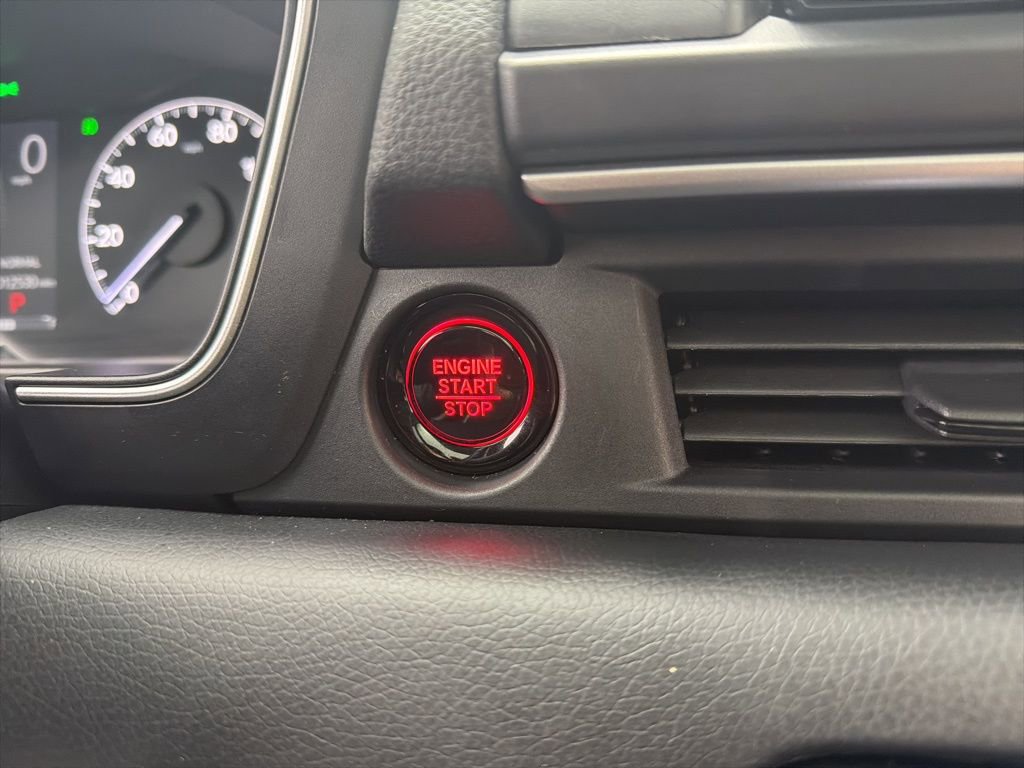 Used 2025 Honda Pilot Touring image 18