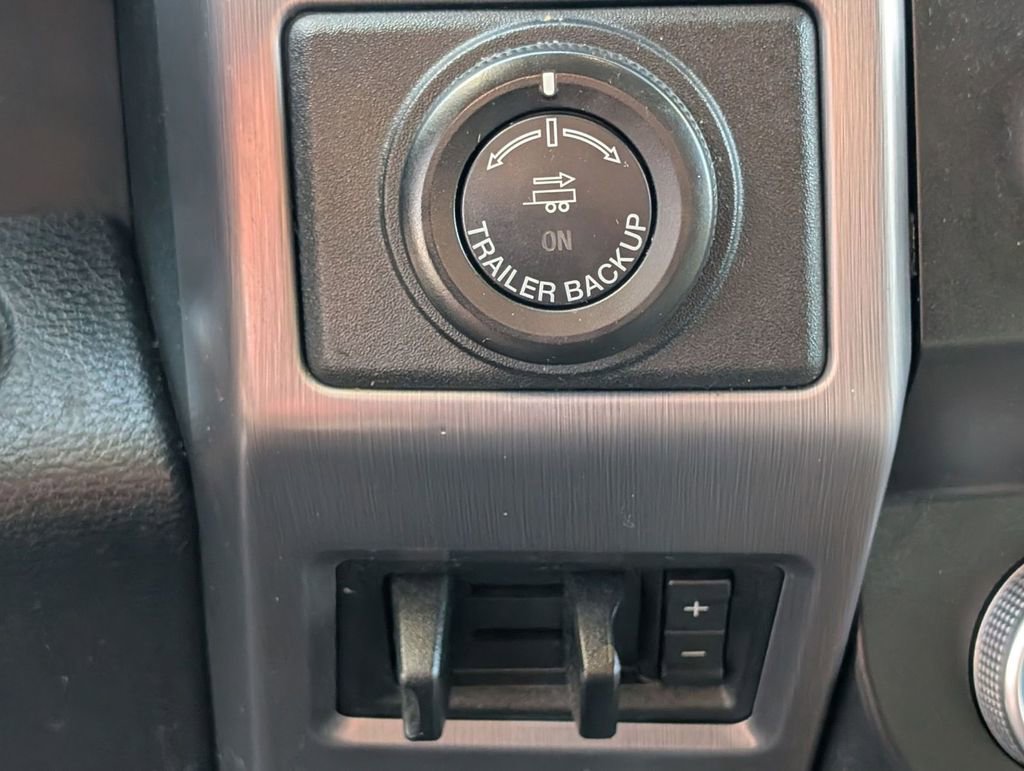 Used 2021 Ford Expedition Platinum AWD/4WD image 37