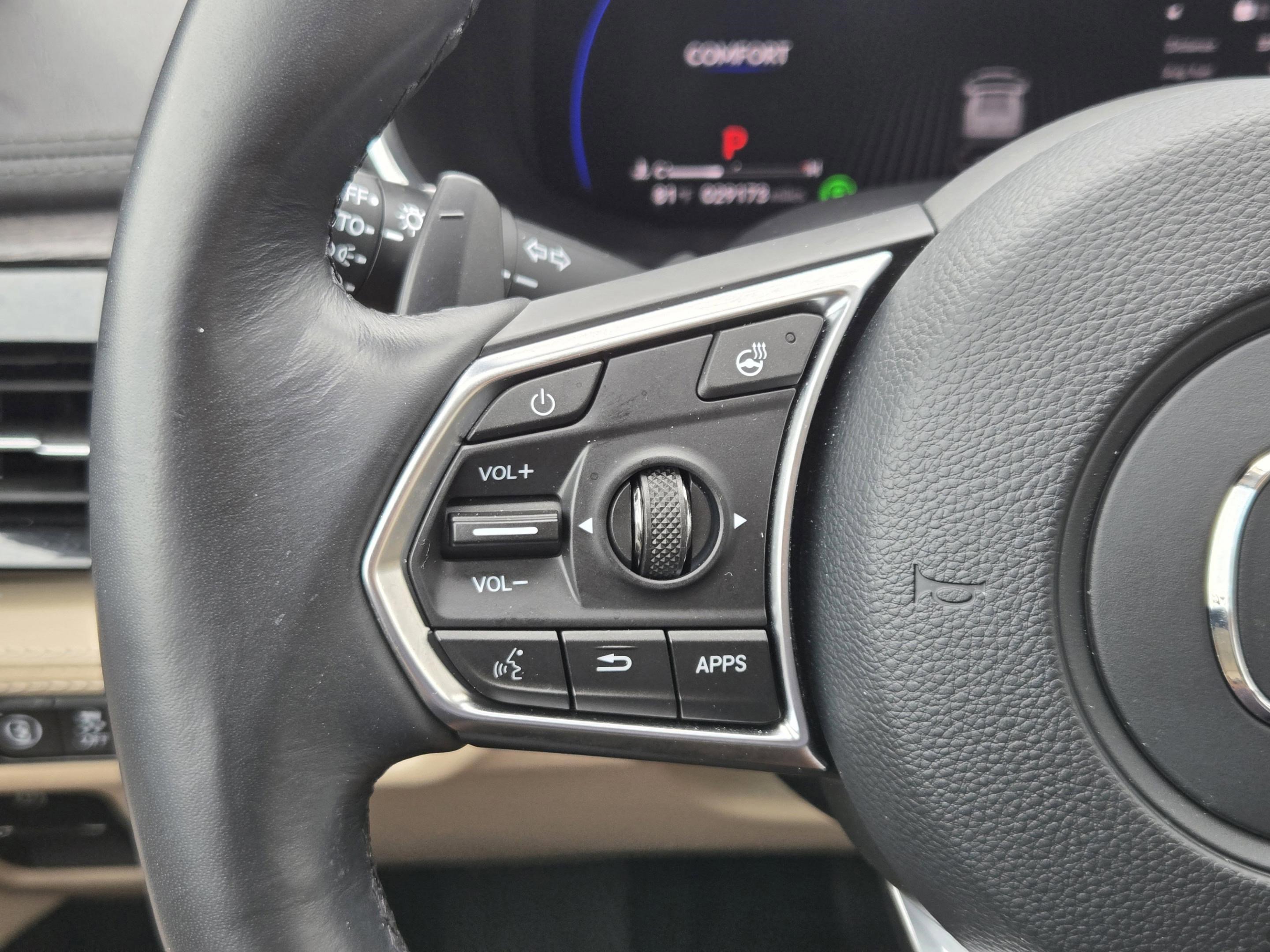 Used 2023 Acura MDX SH-AWD w/ Advance Package image 21