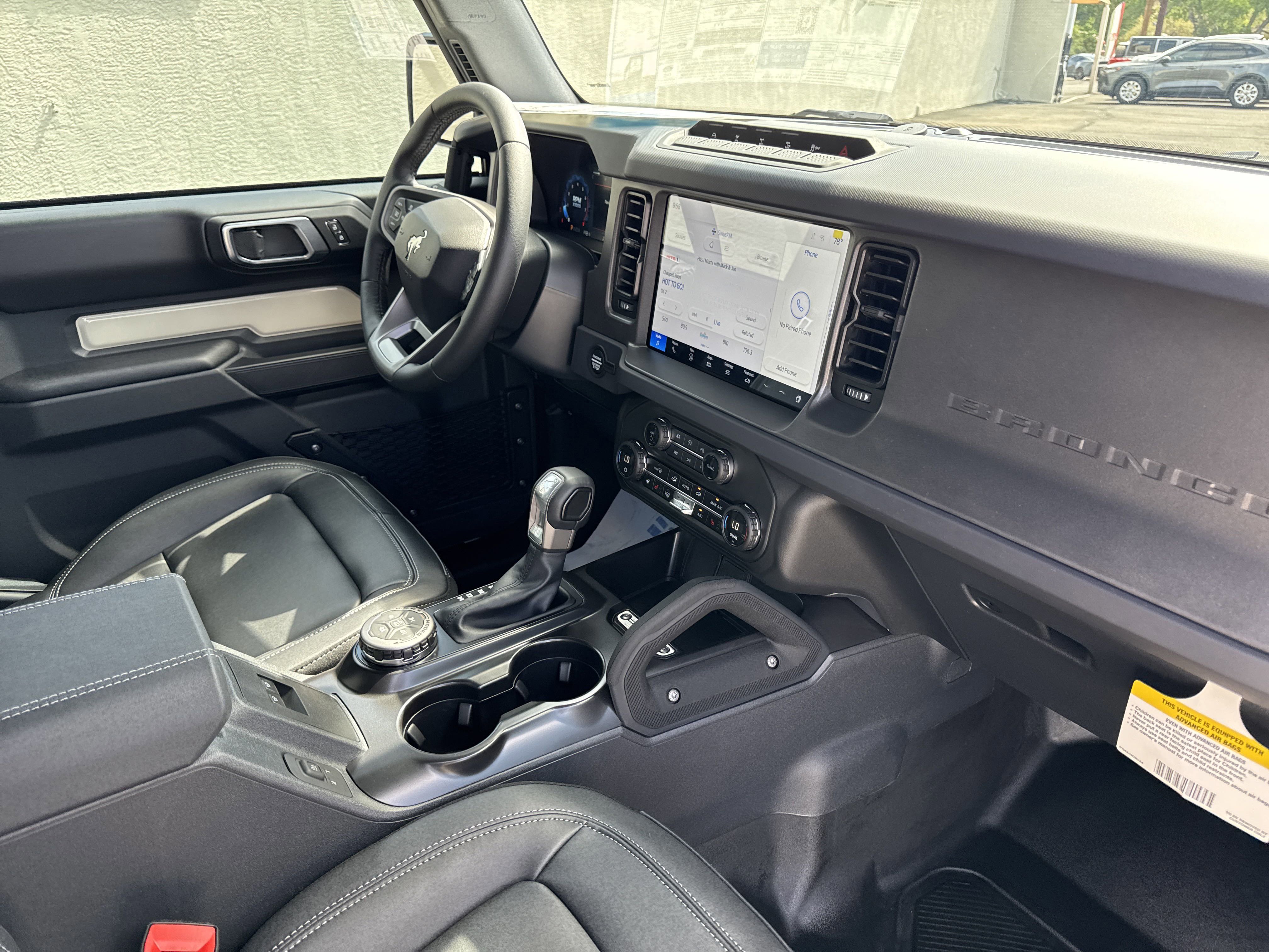 New 2025 Ford Bronco Badlands image 11