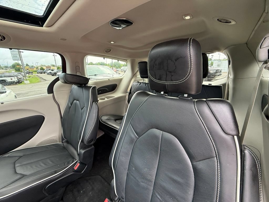 Used 2023 Chrysler Pacifica Limited w/ Uconnect Theater Family Group AWD/4WD image 26