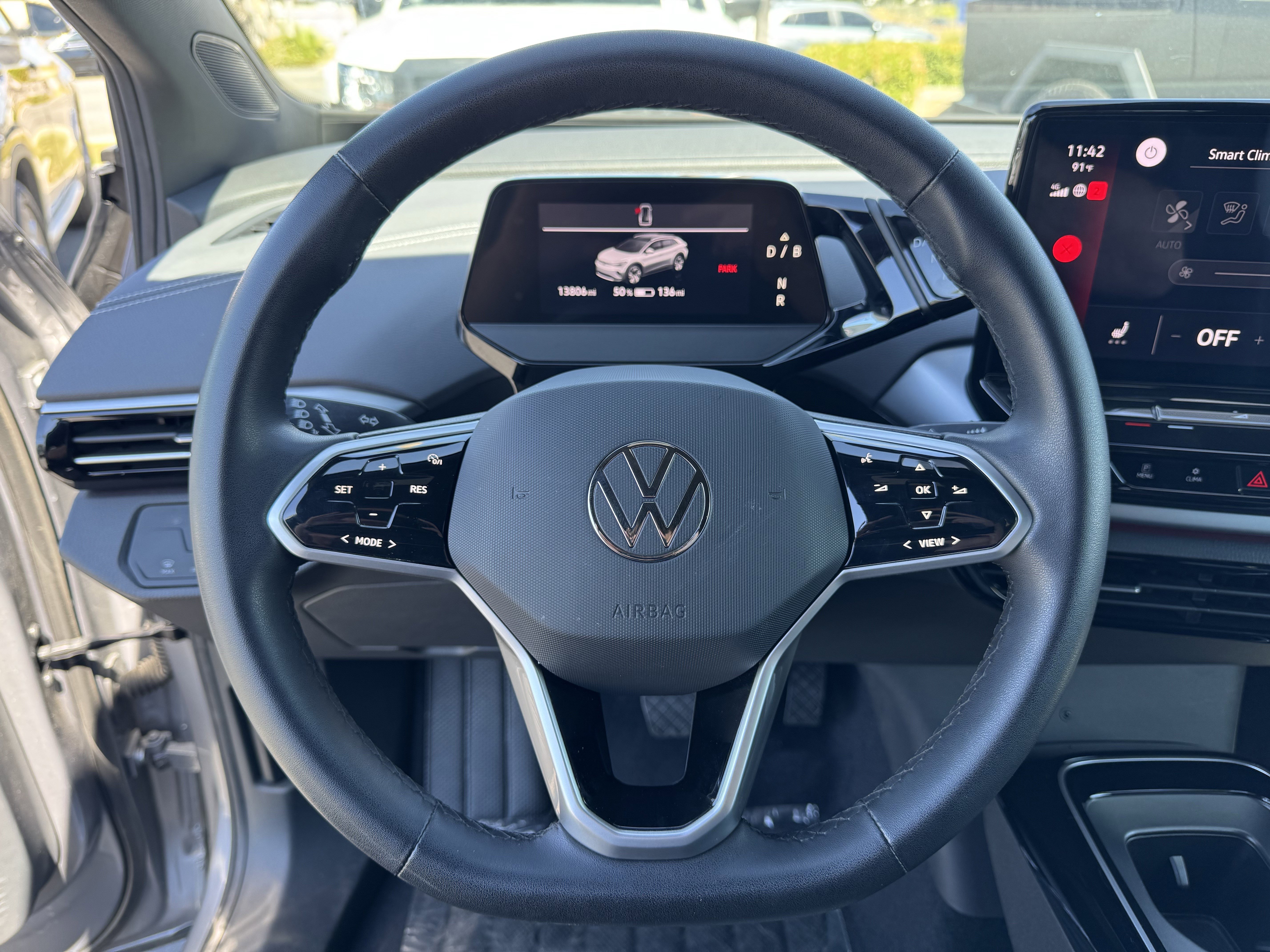 Used 2023 Volkswagen ID.4 Pro image 19