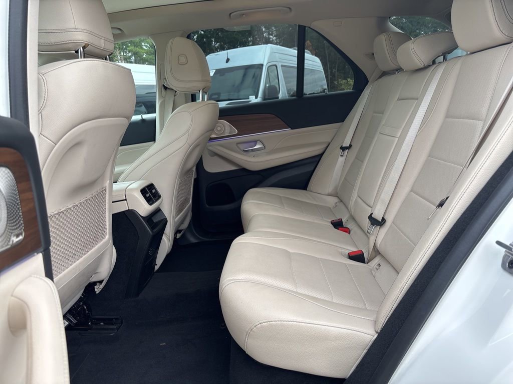 Used 2022 Mercedes-Benz GLE 350 4MATIC w/ Premium Package image 20