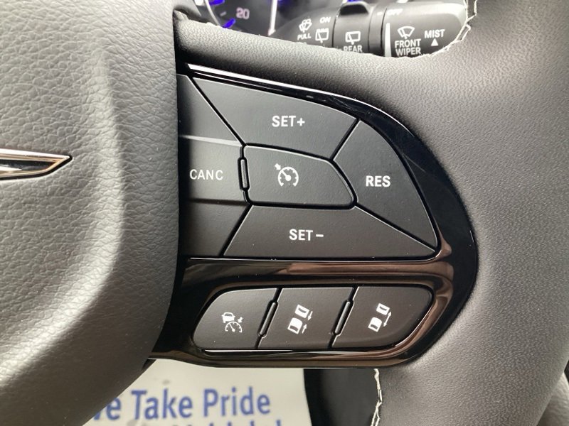 New 2026 Chrysler Pacifica Limited w/ S Appearance Package image 32