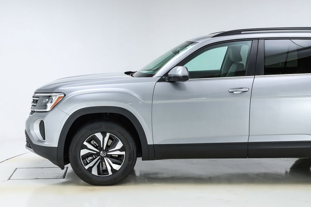 New 2026 Volkswagen Atlas SE image 3