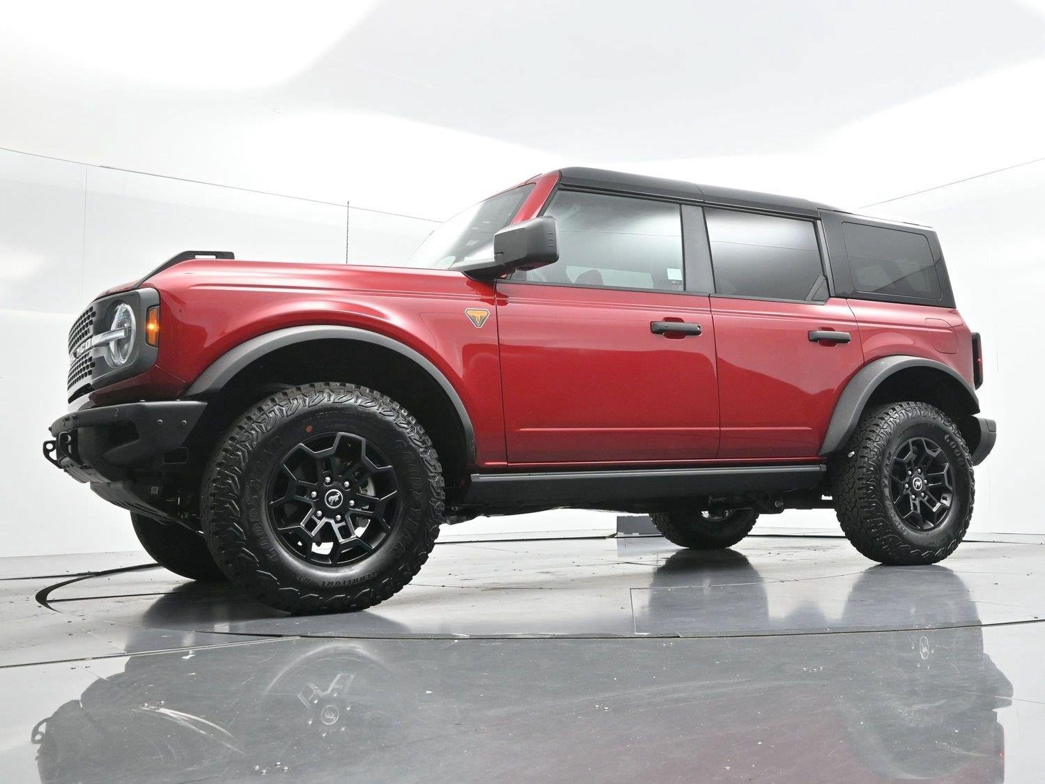 Used 2026 Ford Bronco Badlands AWD/4WD image 46