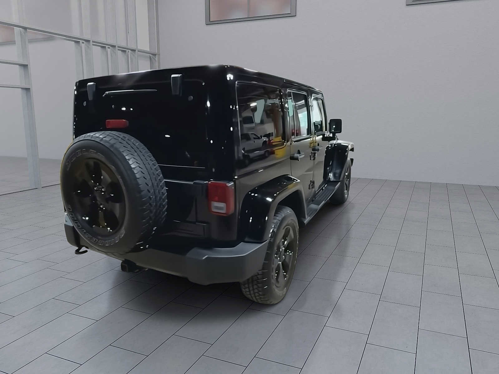 Used 2016 Jeep Wrangler Unlimited Sahara w/ Connectivity Group AWD/4WD image 4