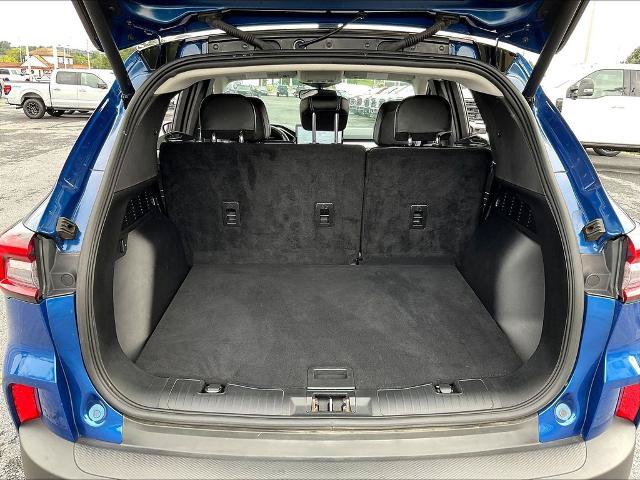 Certified 2023 Ford Escape Platinum w/ Premium Technology Package AWD/4WD image 26