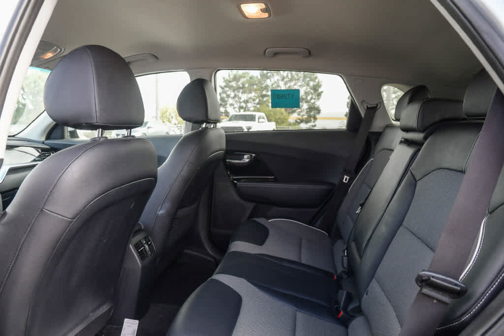 Used 2020 Kia Niro EX FWD image 14
