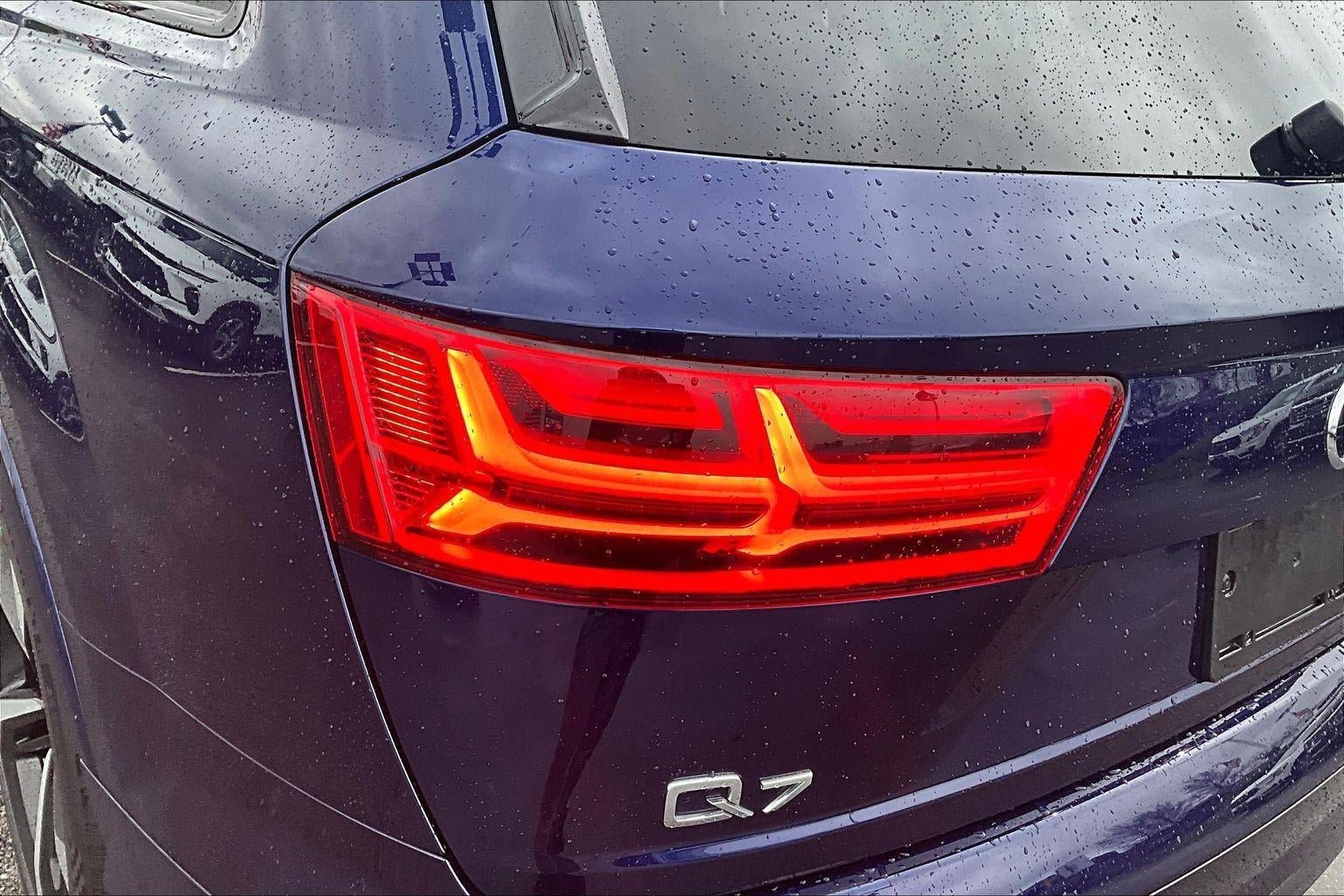 Used 2019 Audi Q7 3.0T Prestige AWD/4WD image 27