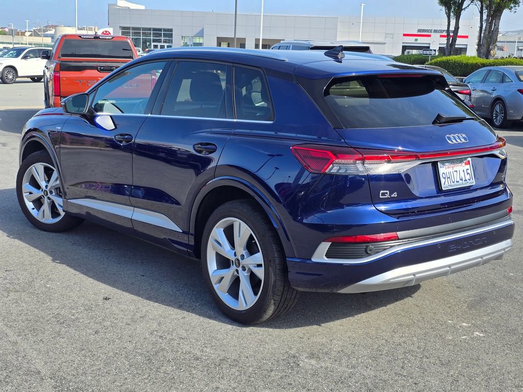 Used 2023 Audi Q4 e-tron Prestige w/ 20" Wheel Package AWD/4WD image 3