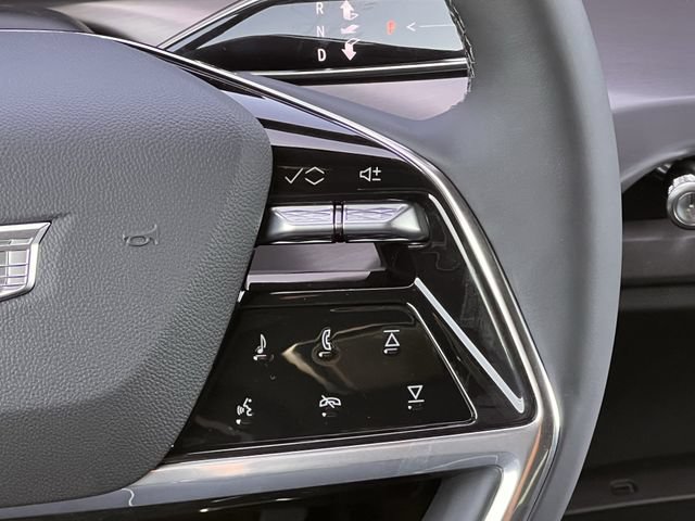 New 2027 Cadillac Vistiq Luxury AWD/4WD image 13