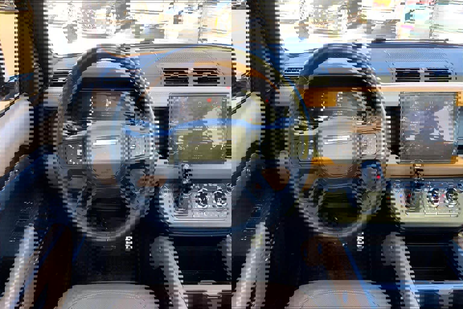 Used 2025 Land Rover Defender 110 X image 7