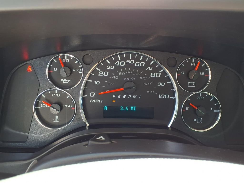 New 2026 Chevrolet Express 2500 w/ Driver Convenience Package RWD image 35
