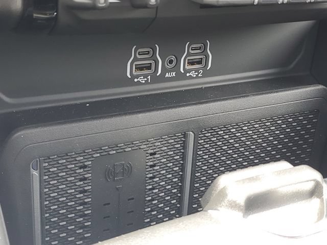 New 2026 RAM 1500 Laramie w/ Night Edition AWD/4WD image 29