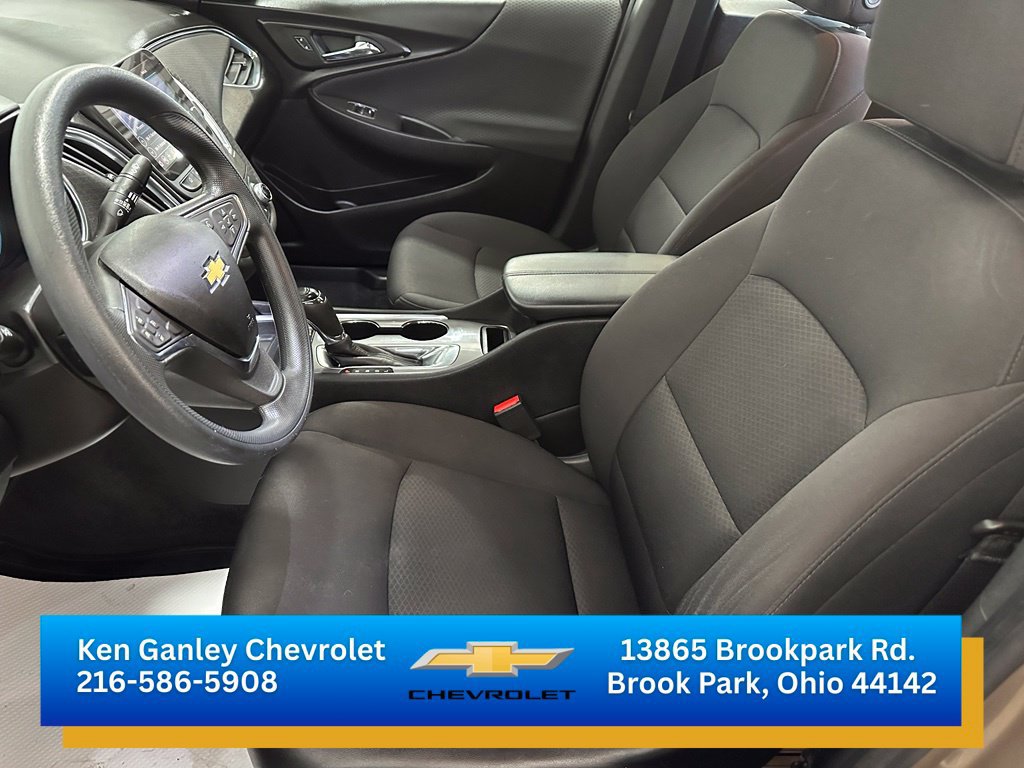 Certified 2019 Chevrolet Malibu LT w/ Driver Confidence Package FWD image 11