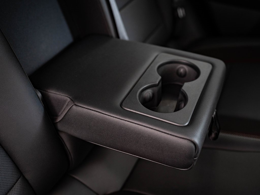 Used 2025 Chevrolet Equinox EV RS image 43