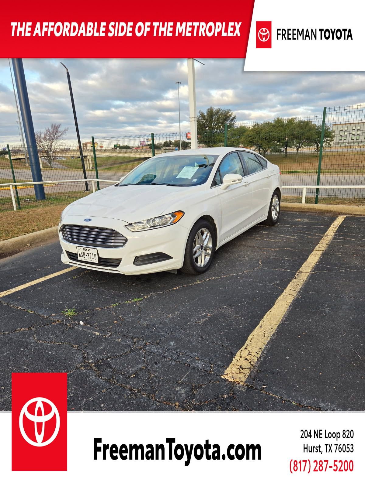 Used 2013 Ford Fusion SE FWD image 1