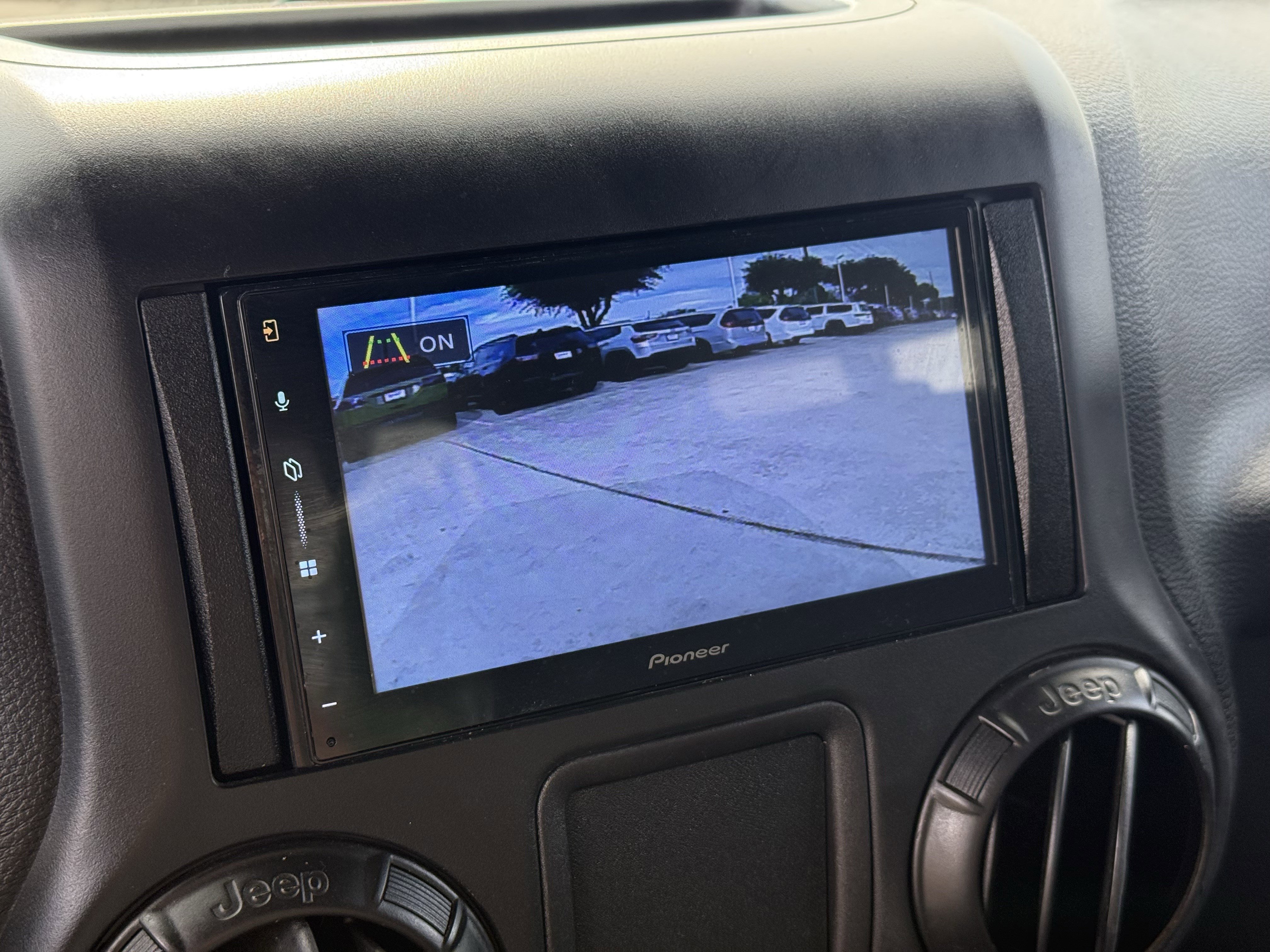 Used 2015 Jeep Wrangler Sport w/ Trailer Tow Group image 21