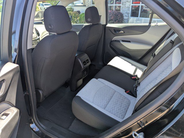 Used 2022 Chevrolet Equinox LS AWD/4WD image 25
